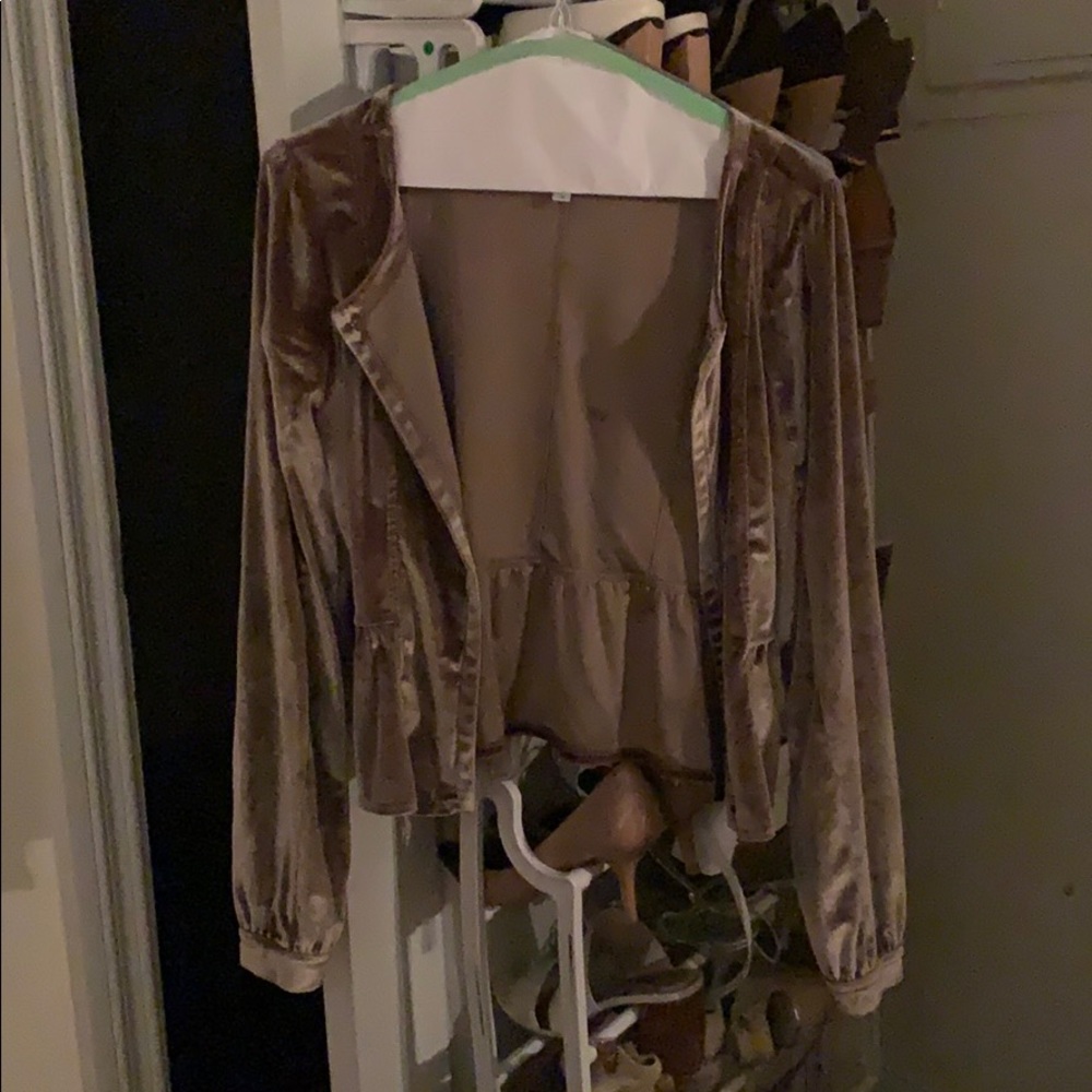 Mauve velvet jacket
